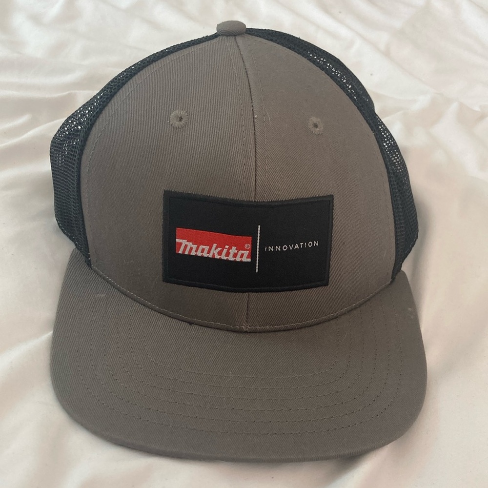 Makita trucker hat